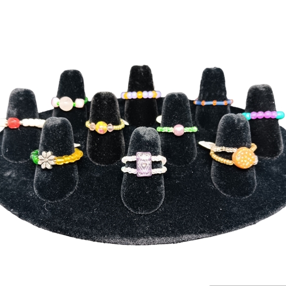 HANDMADE Lot of 10 Multicolor Stackable Beaded Adjustable Stretch Rings Set - Picture 1 of 8